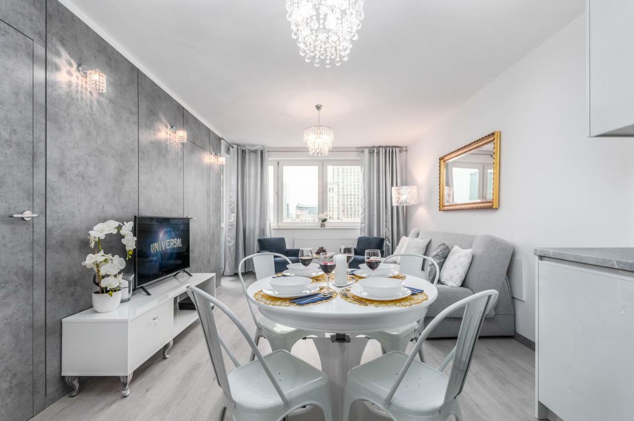 Apartments Golden Warsaw By Noclegi Renters ภายนอก รูปภาพ